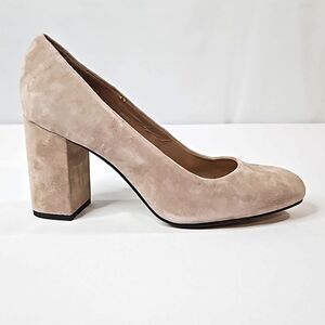 Bella-Vita Gray Suede Pumps Size 9.5